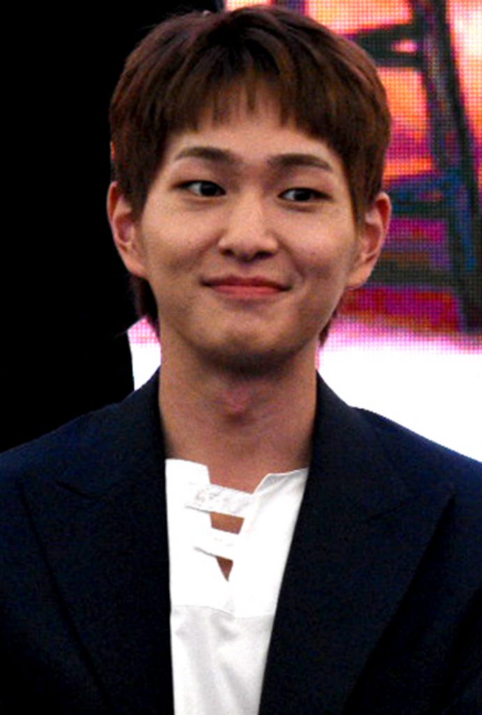 SHINee Onew Plastic Surgery