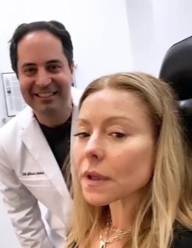 Kelly Ripa Botox