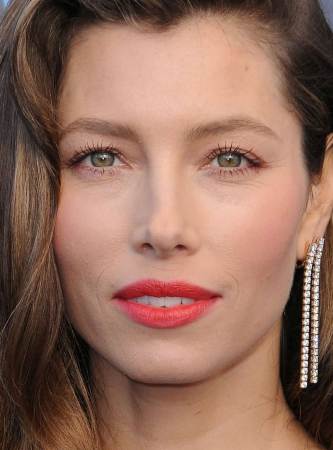 Jessica Biel Nose Job