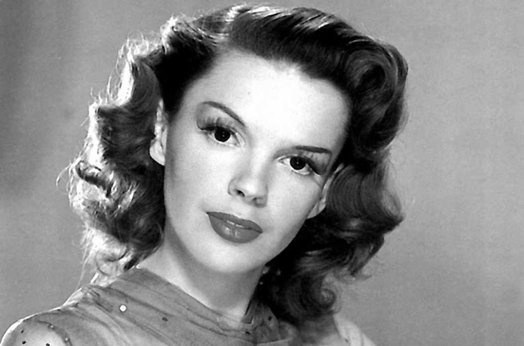 Has Judy Garland Had Plastic Surgery? Body Measurements and More ...